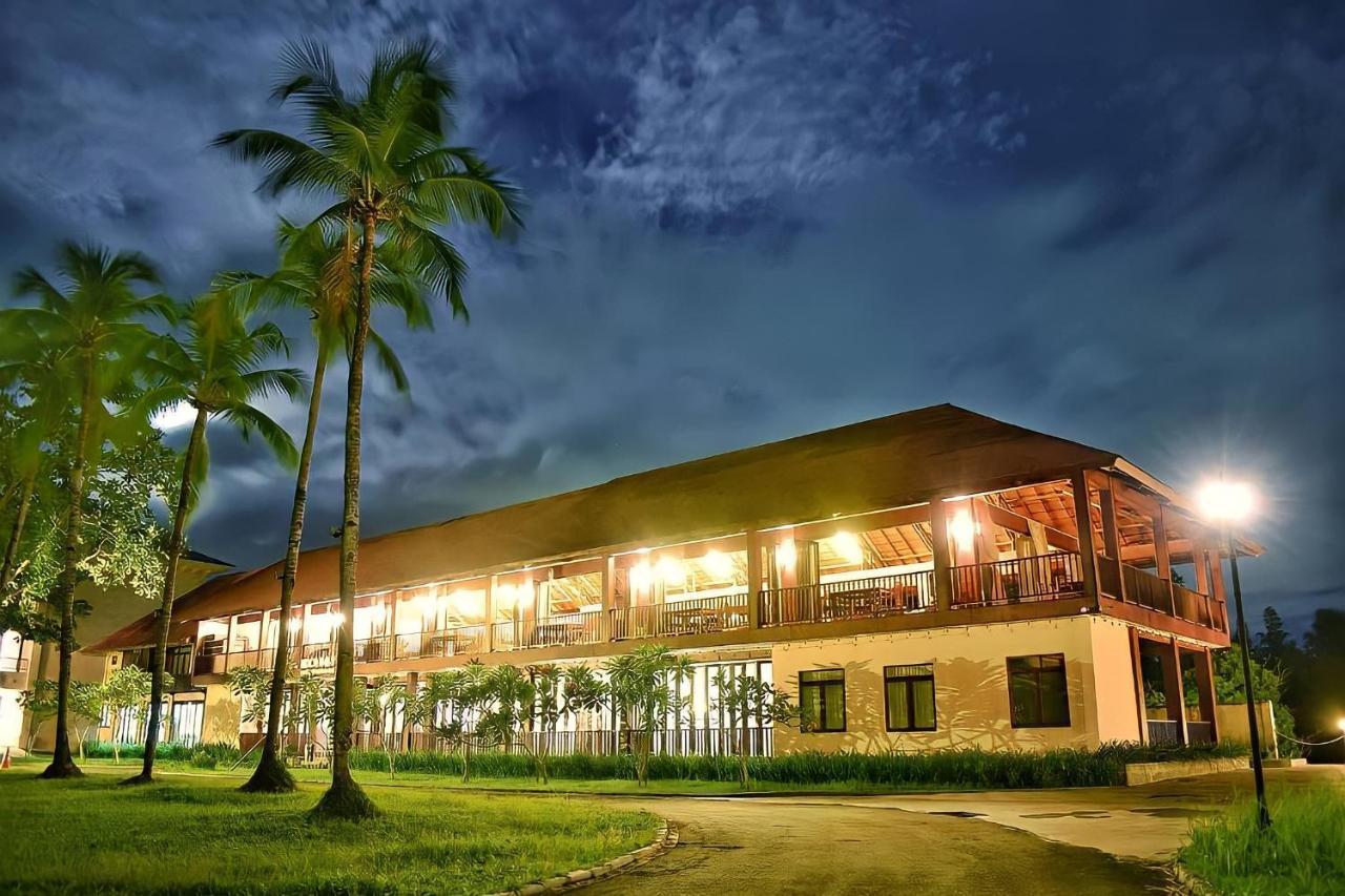 NDC Resort&Spa Manado Exterior foto