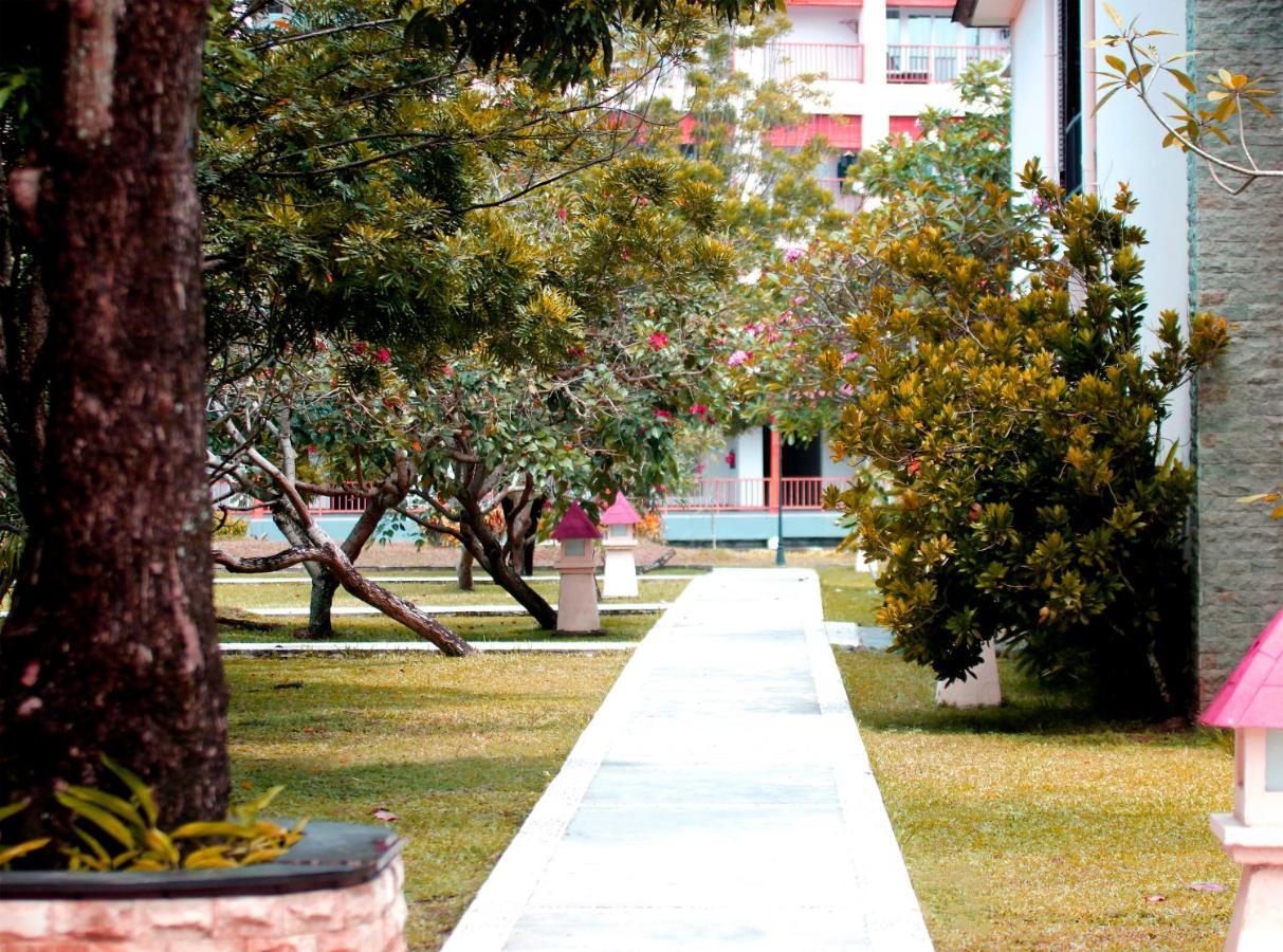 NDC Resort&Spa Manado Exterior foto