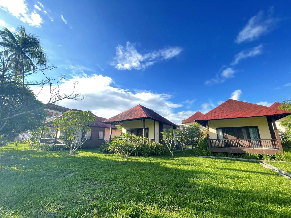 NDC Resort&Spa Manado Exterior foto