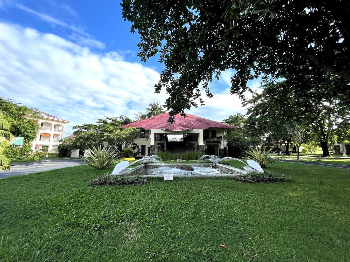 NDC Resort&Spa Manado Exterior foto